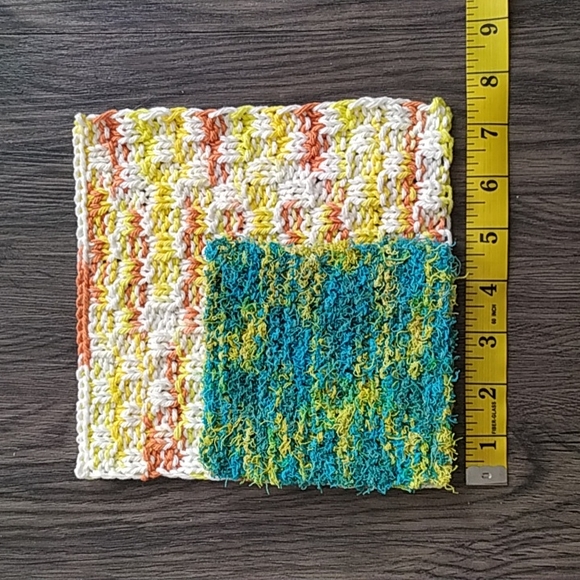 Hand Knit Dish Cloth and Mini Scrubbing Cloth - Picture 7 of 8